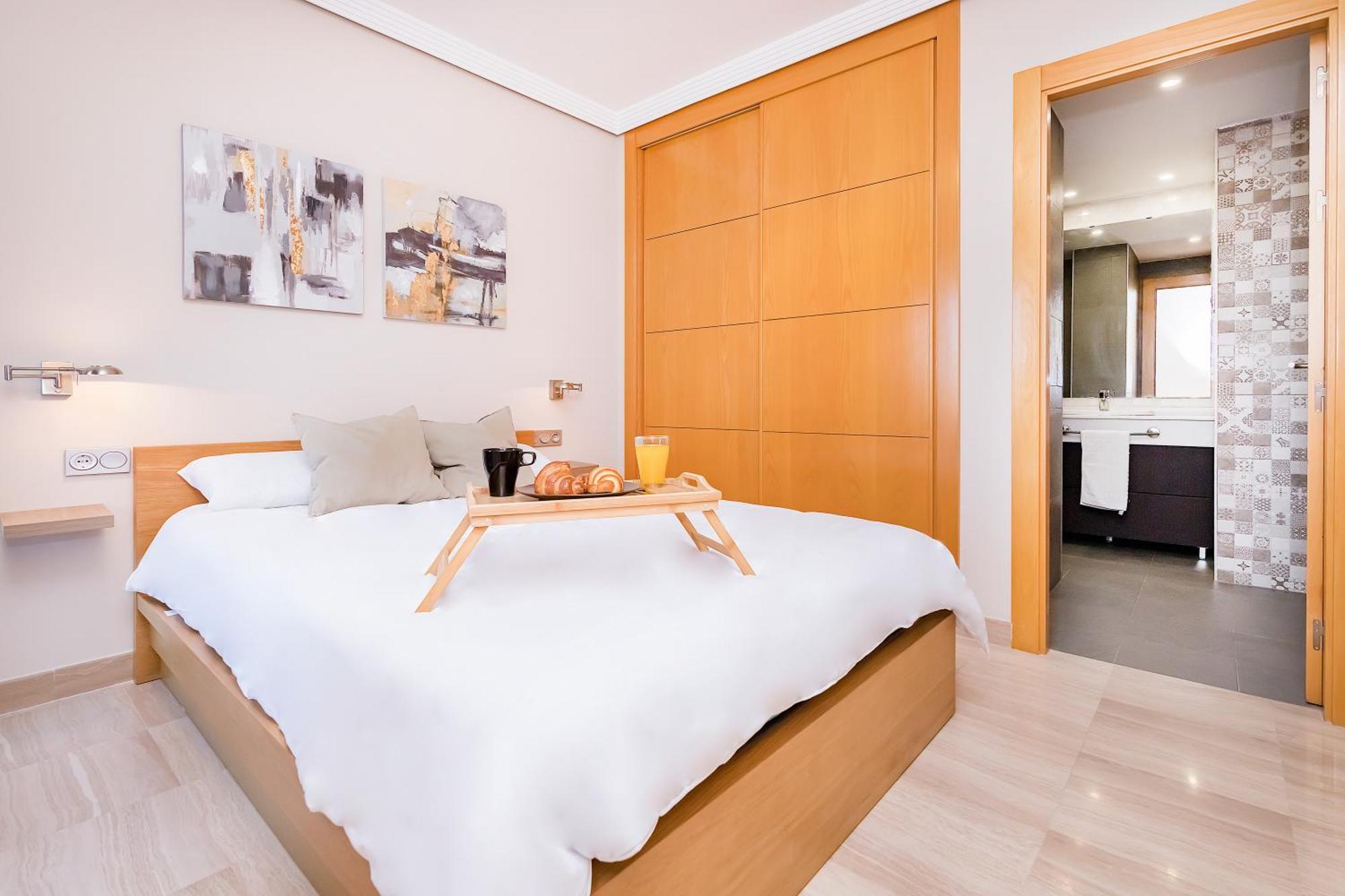 Appartement Bhost - Pacifico à Málaga Extérieur photo
